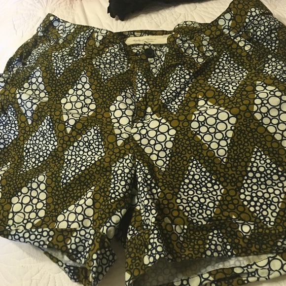 Anthropologie Pants - Anthropologists printed shorts
