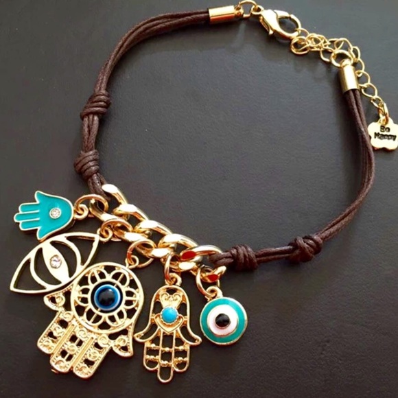Good Luck Hamsa Hand Evil Eye Boho Dangle Bracelet - Picture 4 of 4
