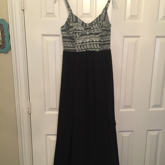 Black Maxi with slits to knee