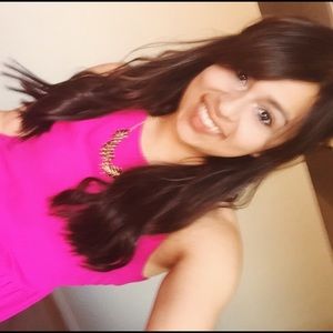 Meet your Posher, Anahi