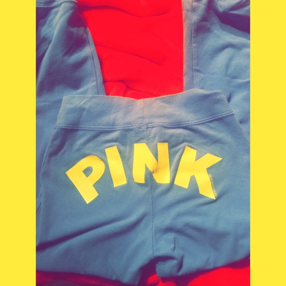 PINK Victoria's Secret Pants - Capri sweat pants