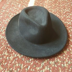 Black hat
