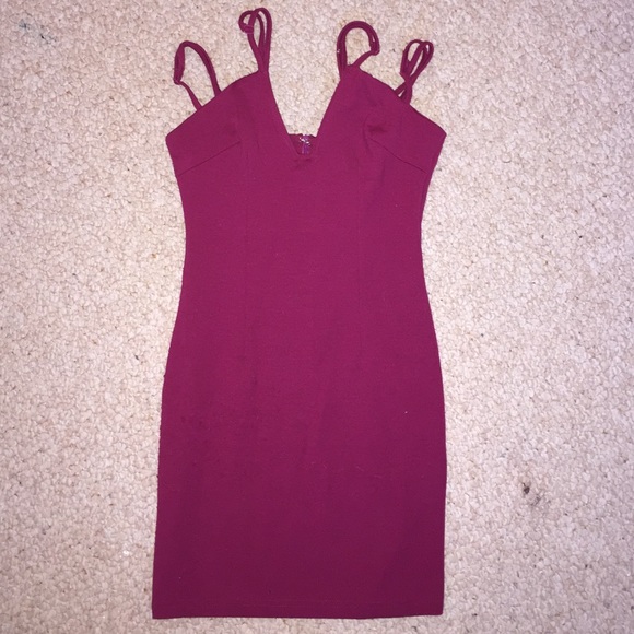 Wine fitted bodycon dress