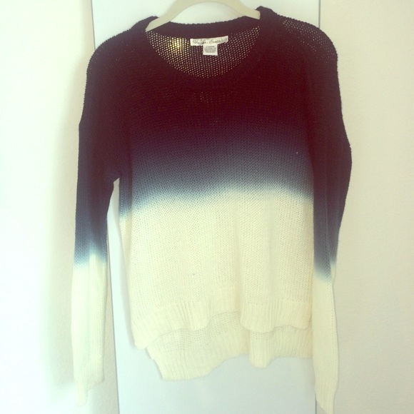 Sans Souci Sweaters - Ombré Sweater Sans Souci