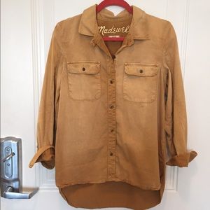 Oversized distressed bottom down