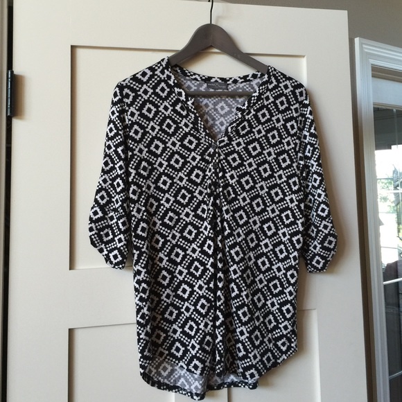 Market & Spruce Stitch Fix SzM Aztec print blouse