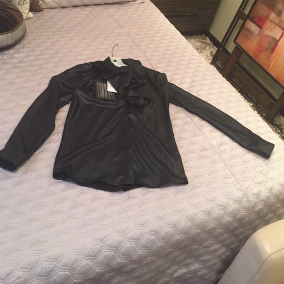 Brand new Diane Von furstenberg shirt