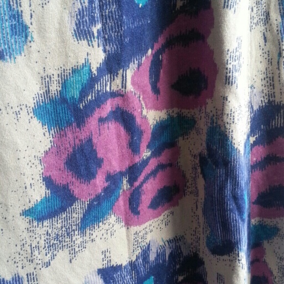 Hi low skirt - Picture 3 of 3