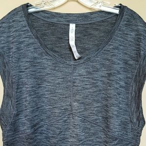 Lululemon shirt black and gray like new