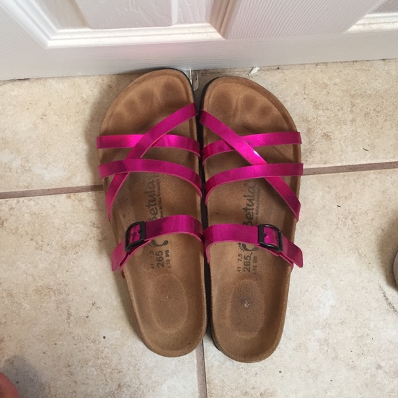 Metallic pink Betula sandals