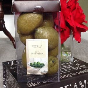 Lime vase filler