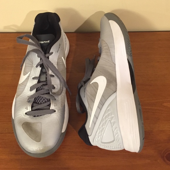 Nike zoom hyperspike volleyball shoes