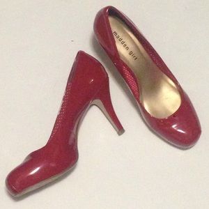 Madden Girl Red pumps size 11
