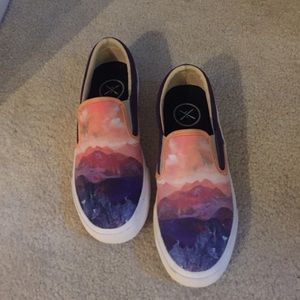 Patagonia pattern Inkkas slip ons