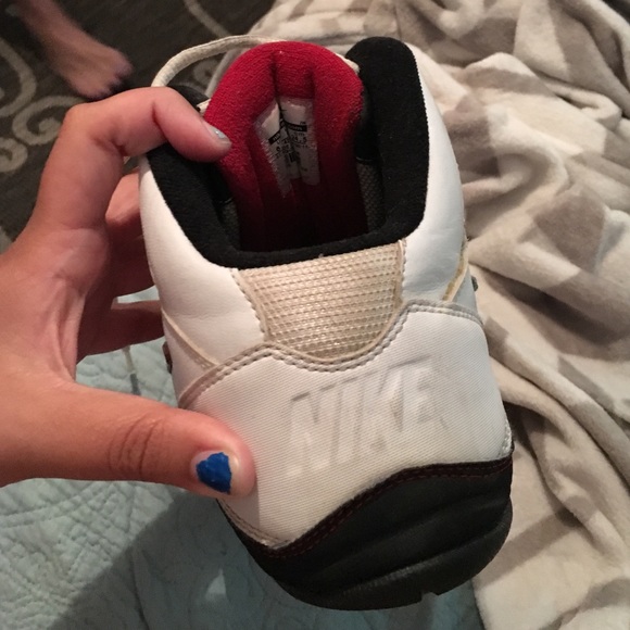 Nike size 6.5y - Picture 4 of 4