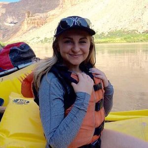 Meet your Posher, Vanessa