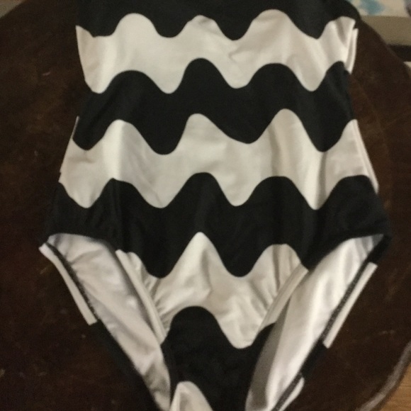 Black and white coverup swim suite