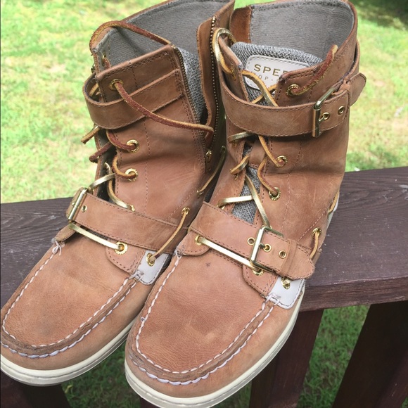 Sperry Boots - Picture 1 of 3