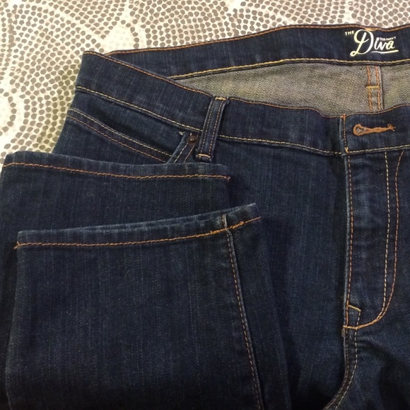 Old Navy Diva straight leg-skinny leg dark denim