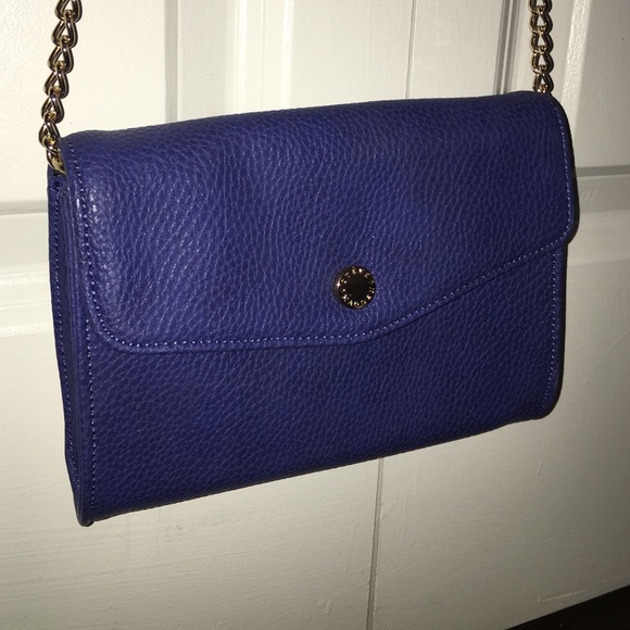 Steve Madden Royal Blue Cross body w/gold chain 😍