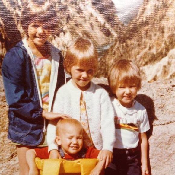 Meet your Posher, Amy