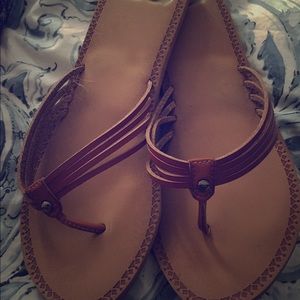 Roxy sandals size 10