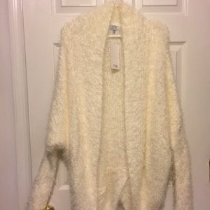 Tobi Keeping Warm white Fuzzy Cardigan