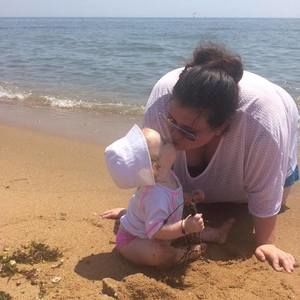 Meet your Posher, Shana