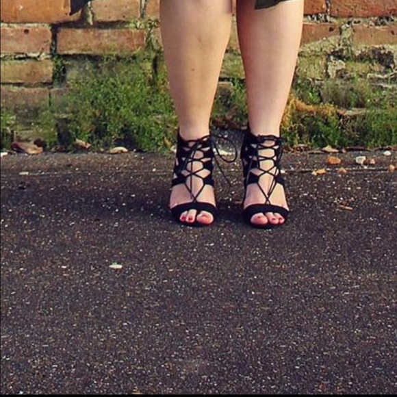 Heels only worn for pics