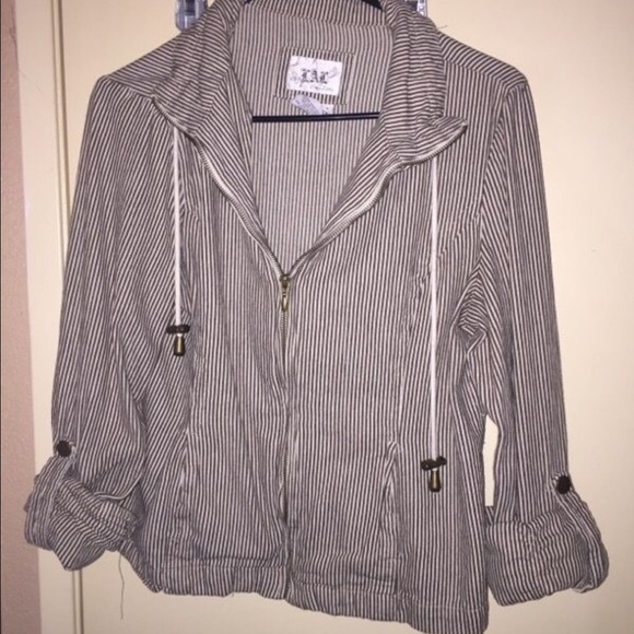 Jacket - Picture 2 of 3