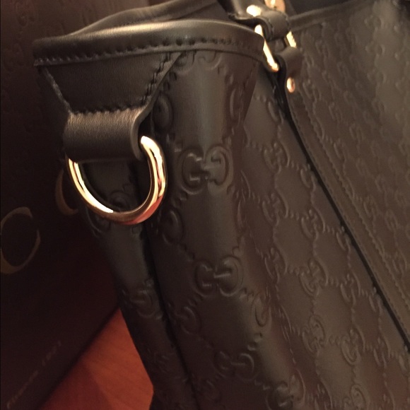🌟SOLD🌟Gucci Guccissima - Picture 3 of 4