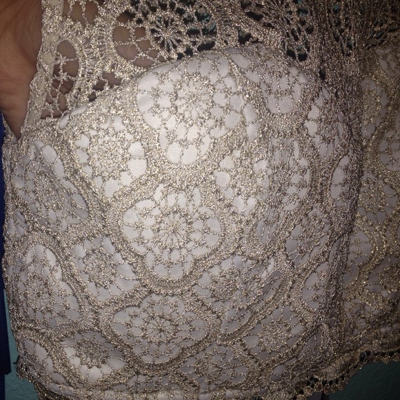 Prom dress - Picture 2 of 4