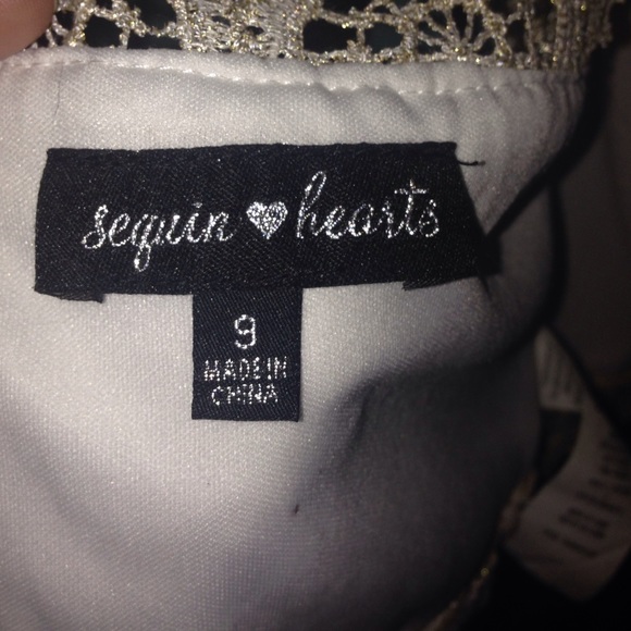 Prom dress - Picture 4 of 4