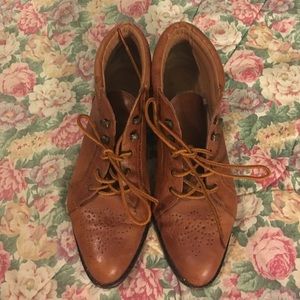 All leather boots (:!!(: (not vegan)