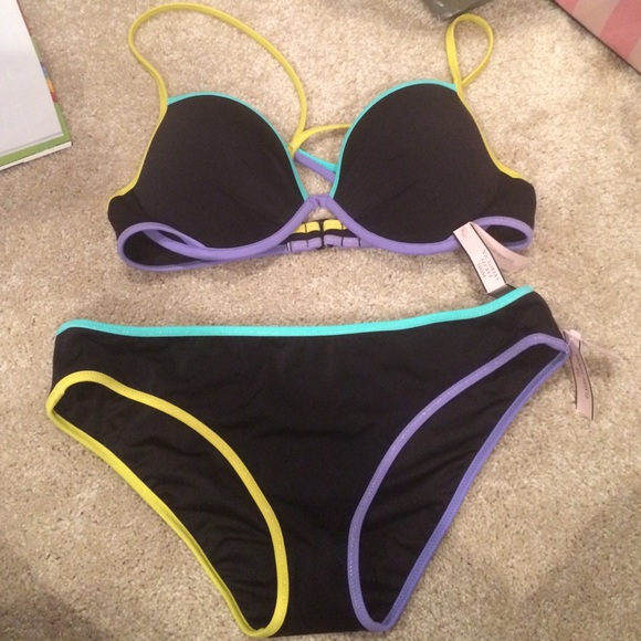 NWT VS Bathing suit set