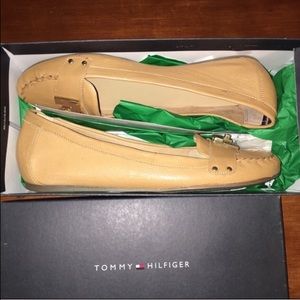 Tommy Hilfiger Flats