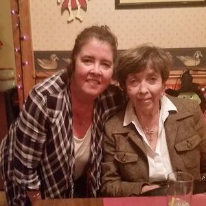 Meet your Posher, Lori