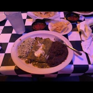 Meet your Posher, Tom