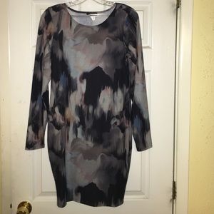 Fitted long sleeves watercolor dress