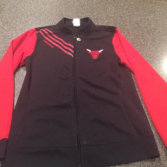 Bulls Zip up sweater