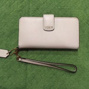 White Coach Wallet Wristlet/ Phone Case