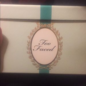 LIMITED EDITION TF HOLIDAY PALLETE