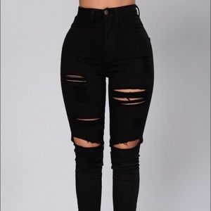 Black slit Fashion Nova ripped jeans