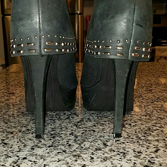 Steve Madden Rockur Booties - Picture 3 of 3