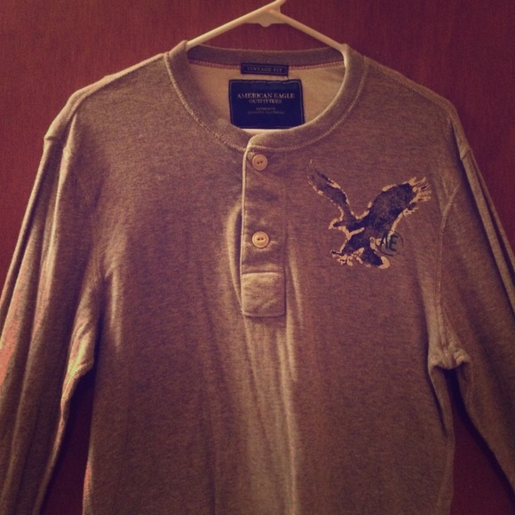 American Eagle Shirt - Picture 1 of 4