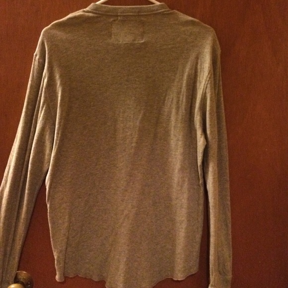 American Eagle Shirt - Picture 2 of 4