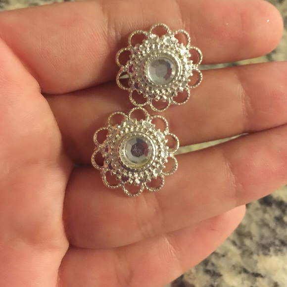 Flower earings