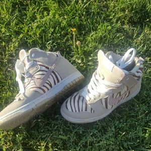 Nike Hightop Sneakers