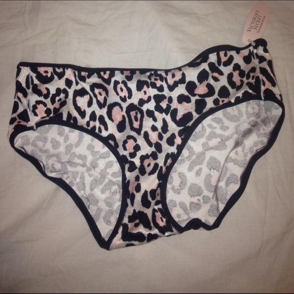 Victoria Secret Underwear - Picture 1 of 4