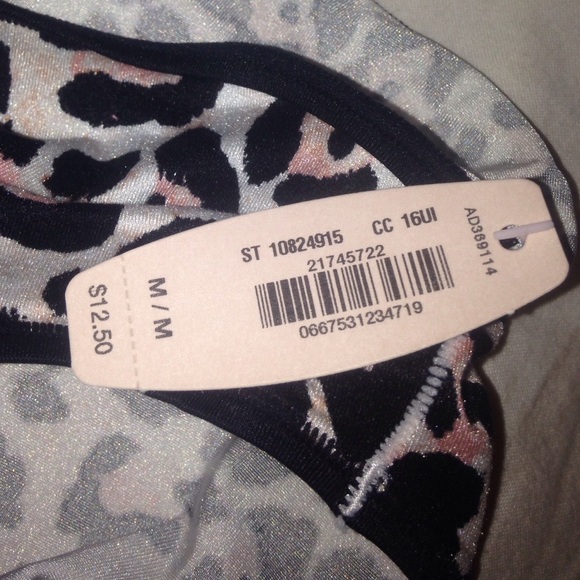 Victoria Secret Underwear - Picture 4 of 4